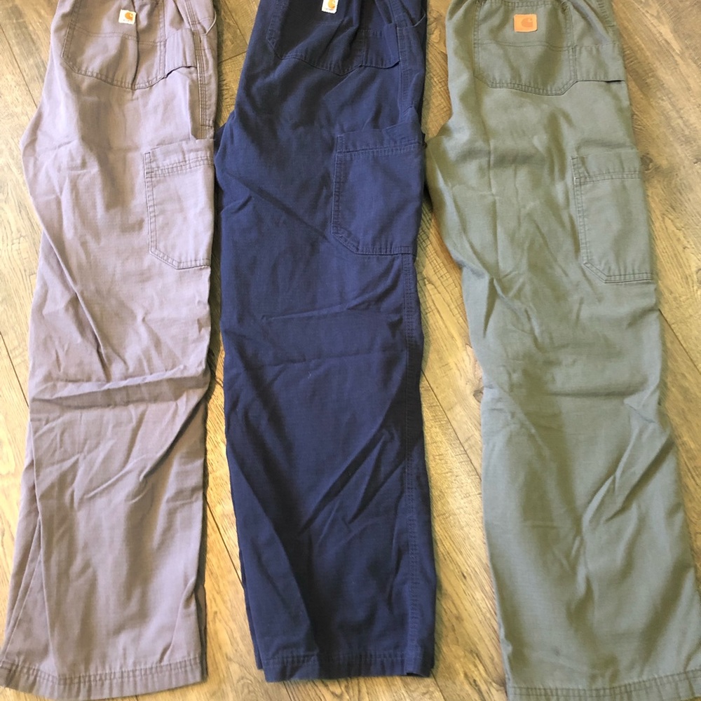 Carhartt scrub pants, men’s medium